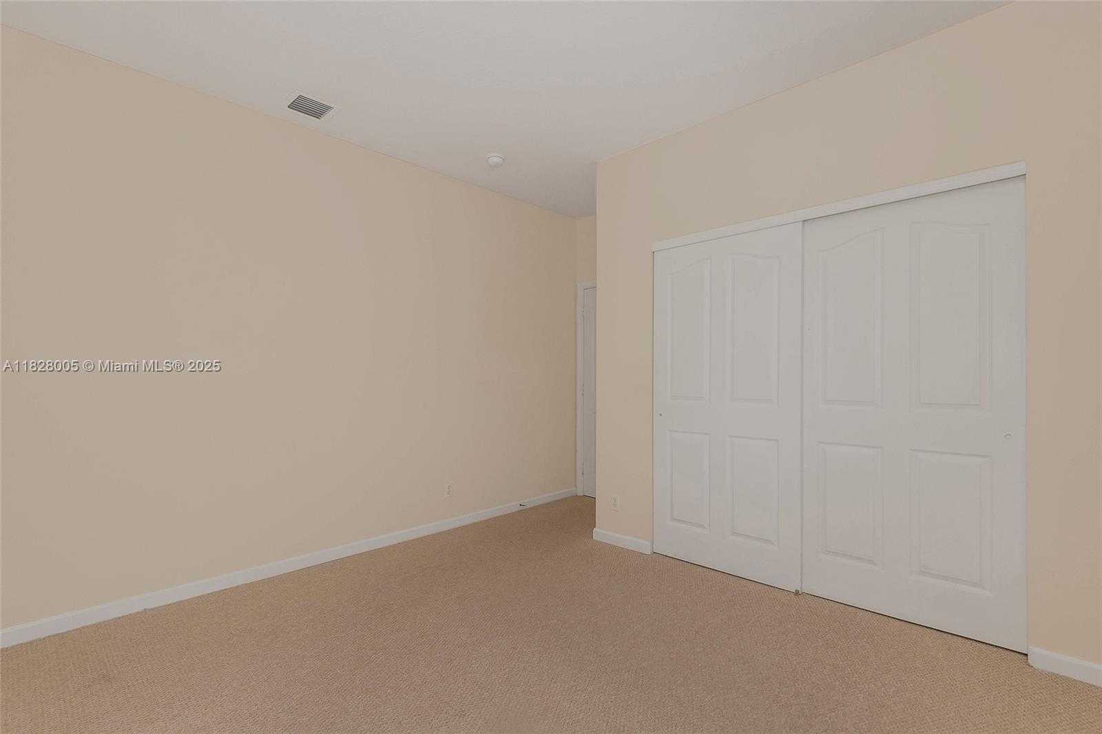 Small Image of 3843 OAK RIDGE CIR, Weston Number 29