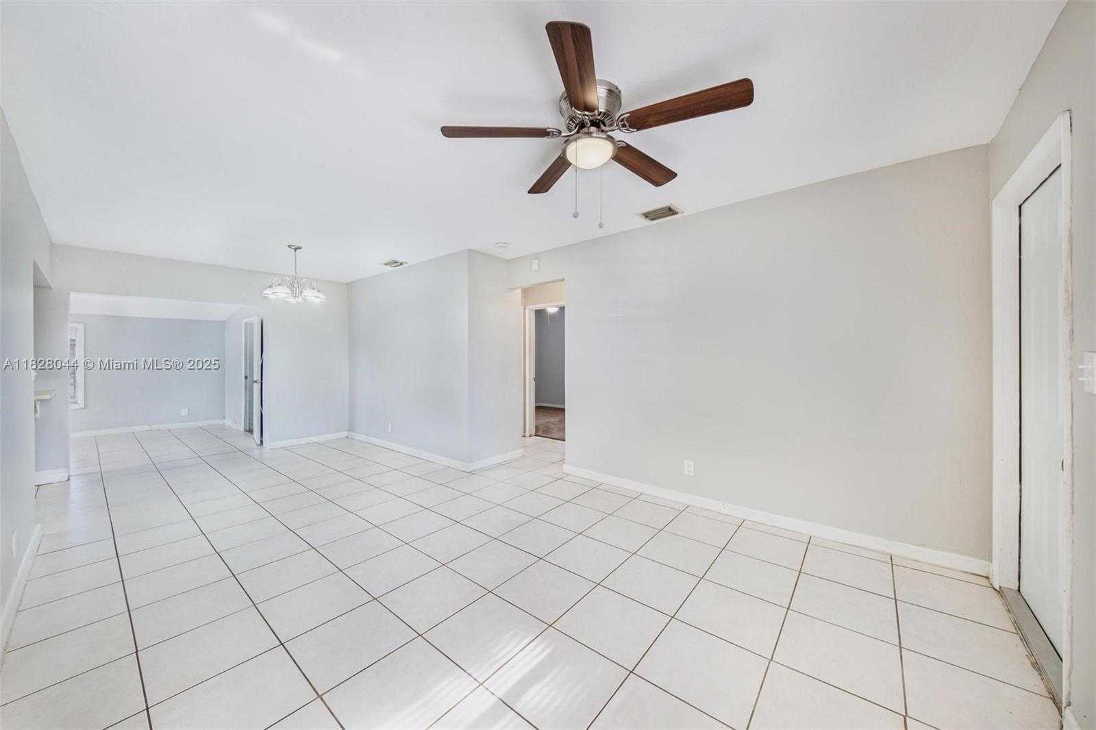 Small Image of 4130 NORTH WEST 12TH AVE, Oakland Park Number 10