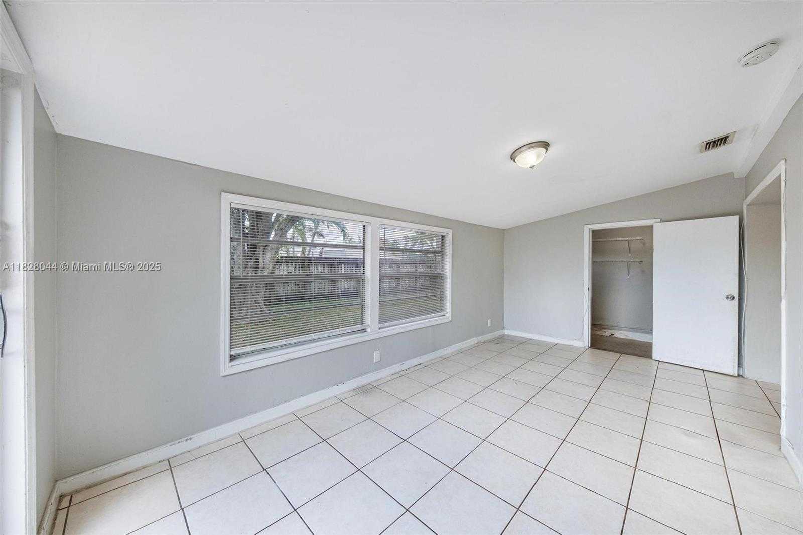 Small Image of 4130 NORTH WEST 12TH AVE, Oakland Park Number 17