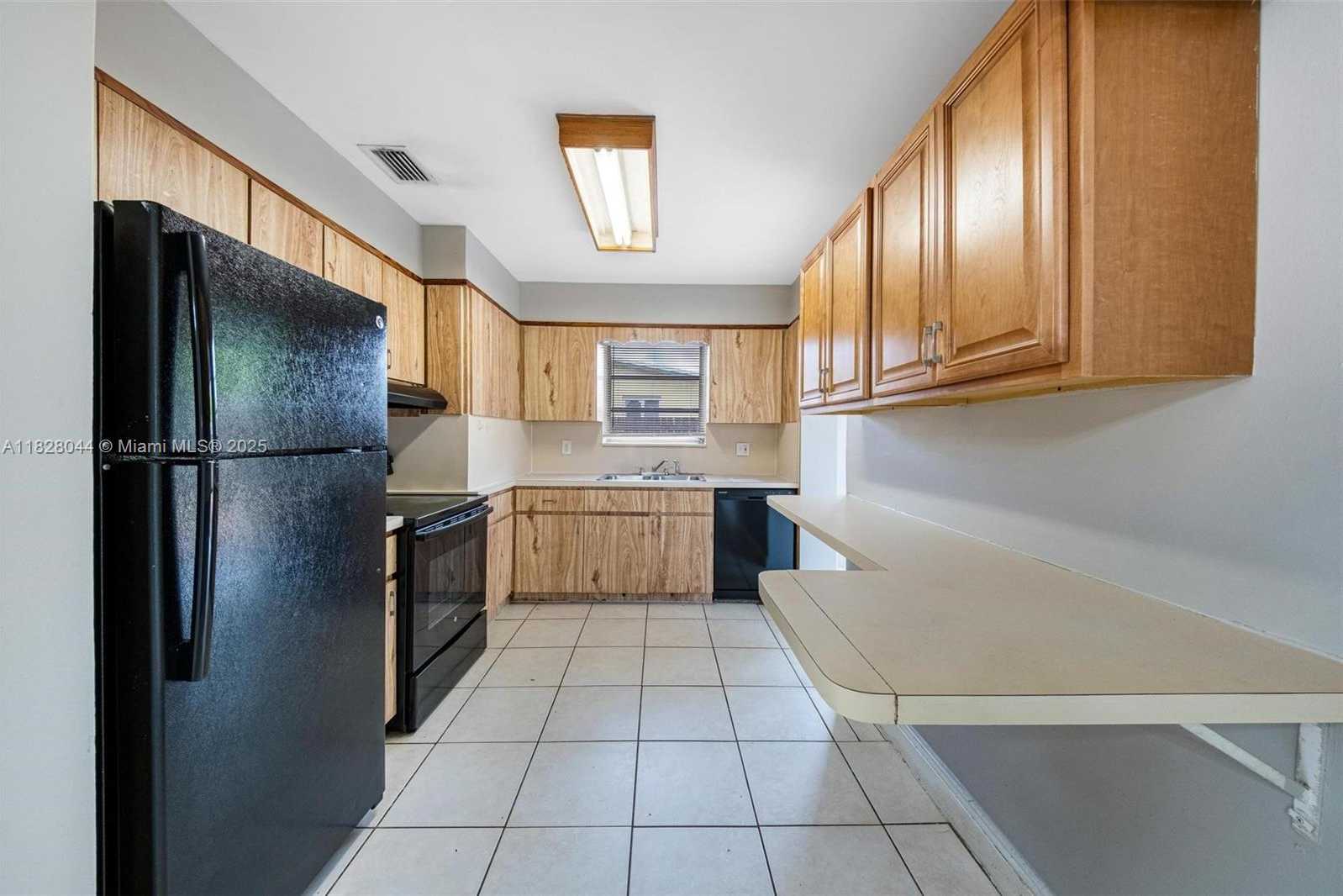 Small Image of 4130 NORTH WEST 12TH AVE, Oakland Park Number 3