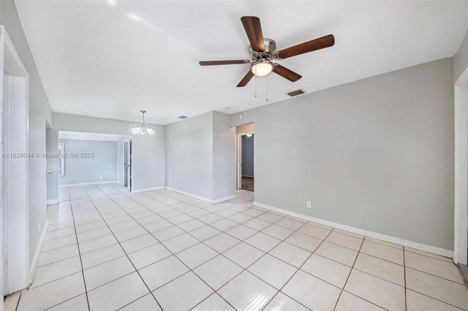 Small Image of 4130 NORTH WEST 12TH AVE, Oakland Park Number 5