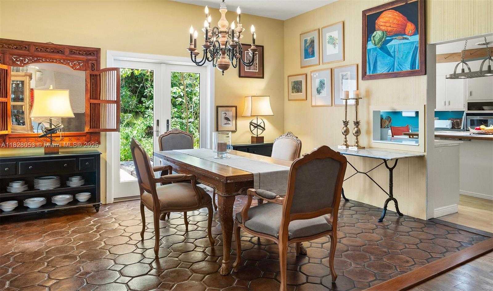 Small Image of 3540 NORTH MOORINGS WAY, Miami Number 17