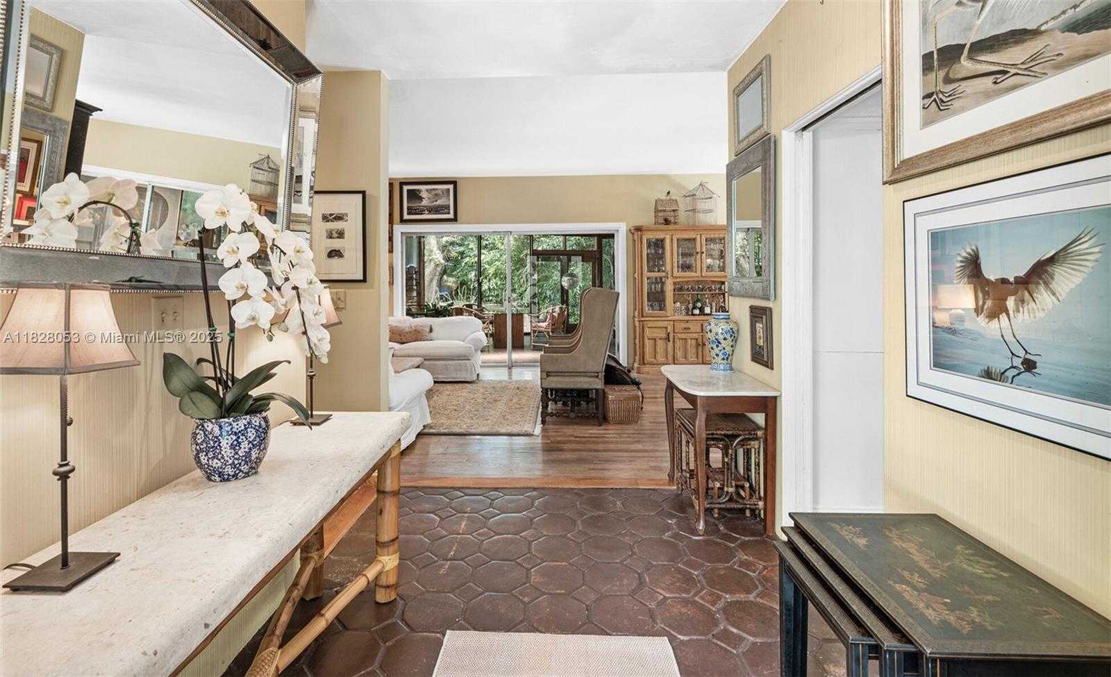 Small Image of 3540 NORTH MOORINGS WAY, Miami Number 7