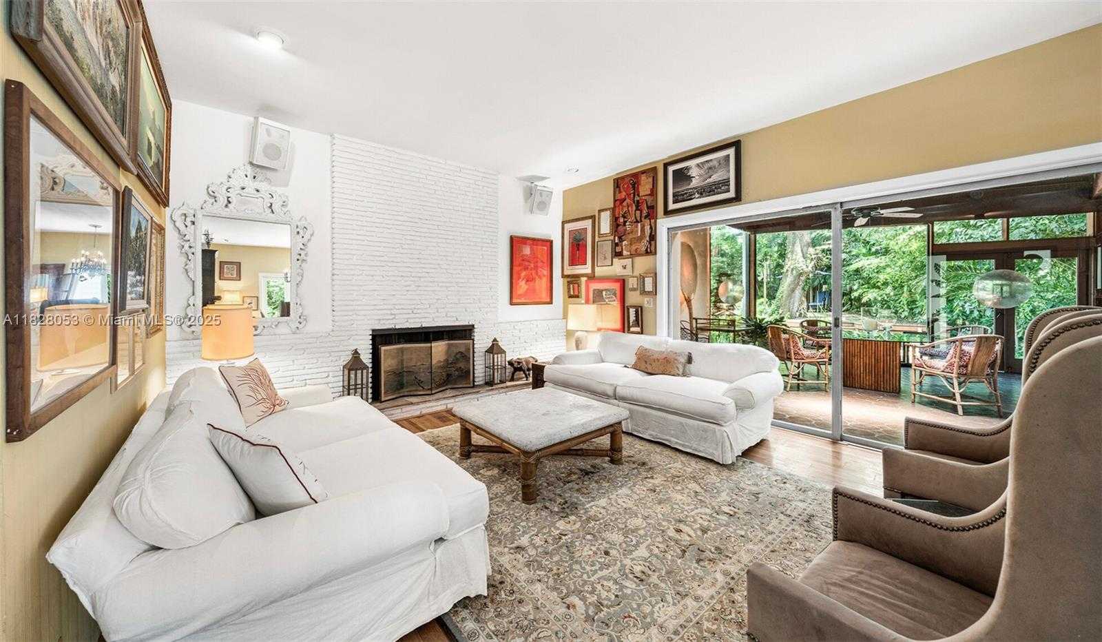 Small Image of 3540 NORTH MOORINGS WAY, Miami Number 9