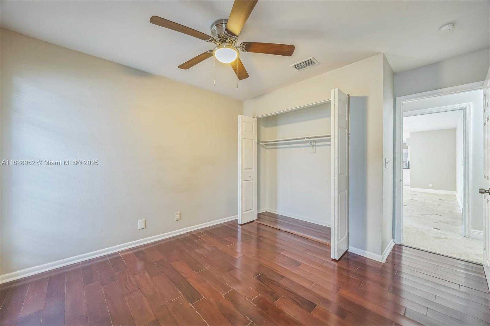 Small Image of 867 RAMBLEWOOD DR, Coral Springs Number 14