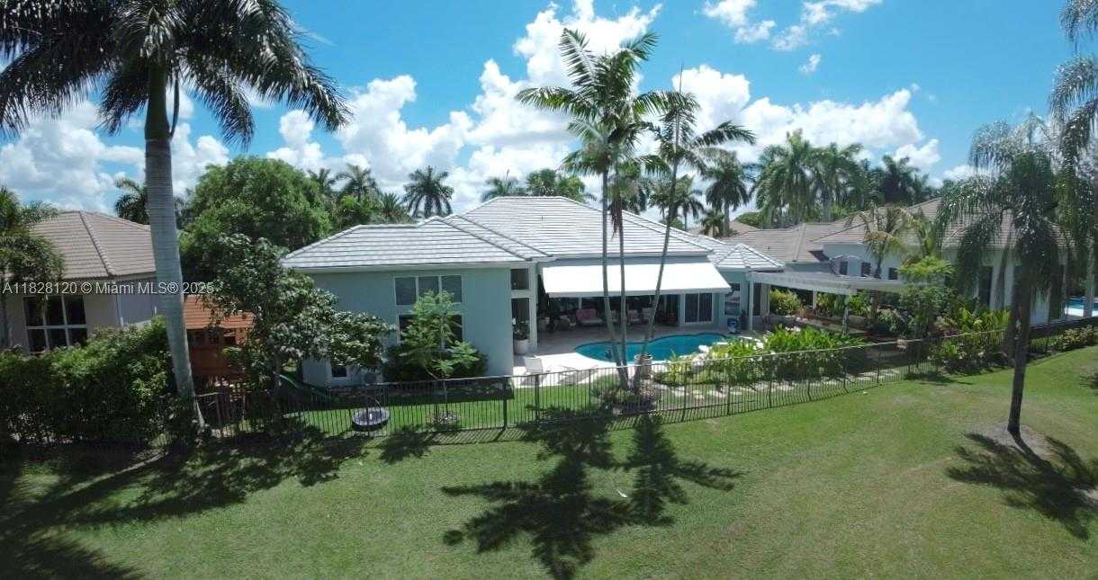 Small Image of 2493 POINCIANA DR, Weston Number 17