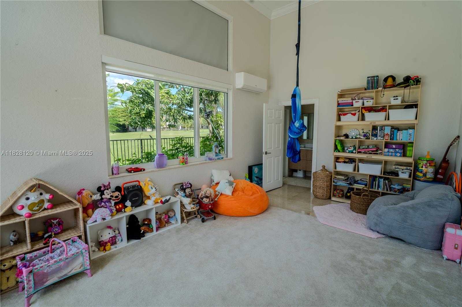 Small Image of 2493 POINCIANA DR, Weston Number 33