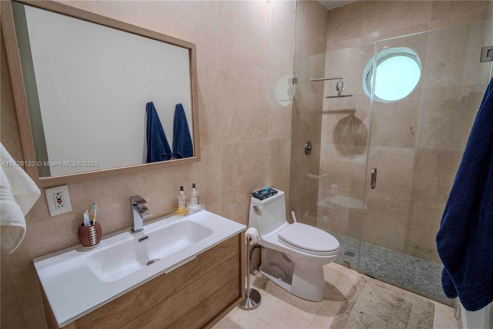Small Image of 2493 POINCIANA DR, Weston Number 43