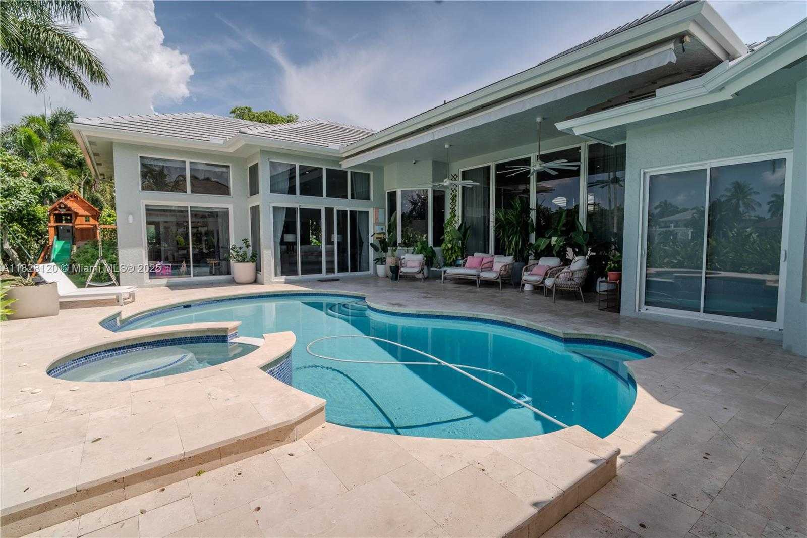 Small Image of 2493 POINCIANA DR, Weston Number 47