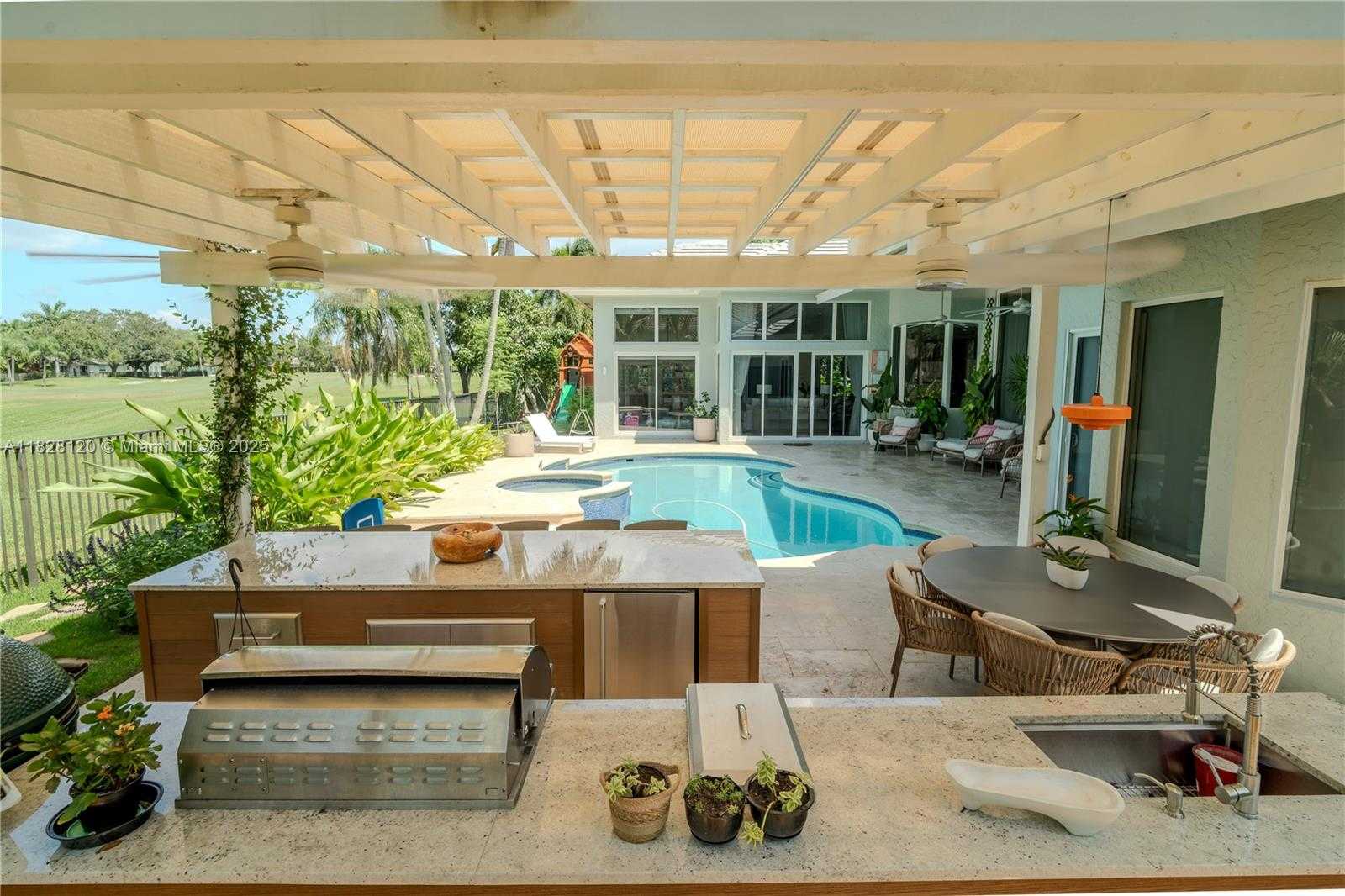 Small Image of 2493 POINCIANA DR, Weston Number 52