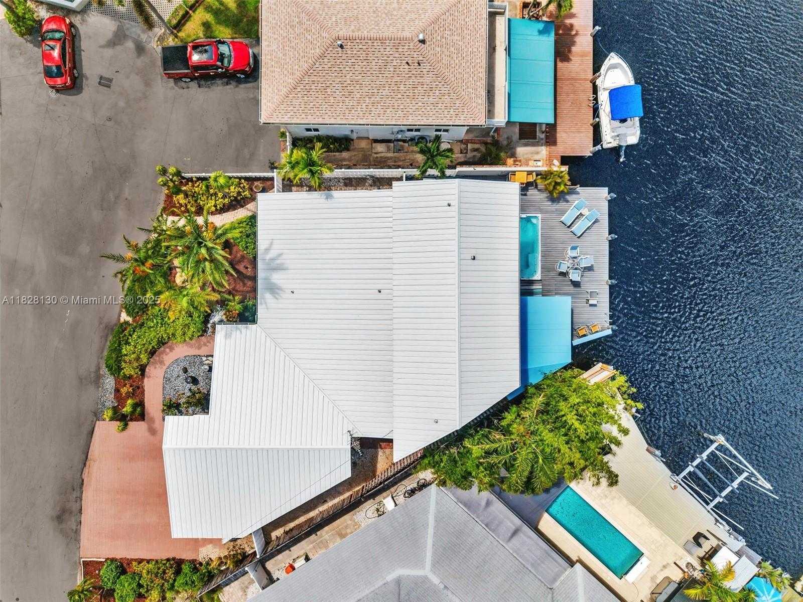 Small Image of 2108 NORTH EAST 24TH ST, Wilton Manors Number 22