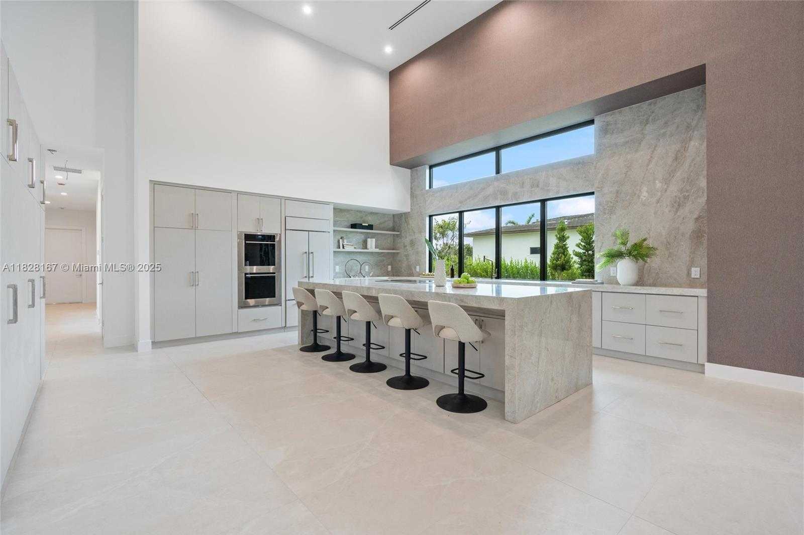 Small Image of 14930 SOUTH WEST 16TH CT, Davie Number 10