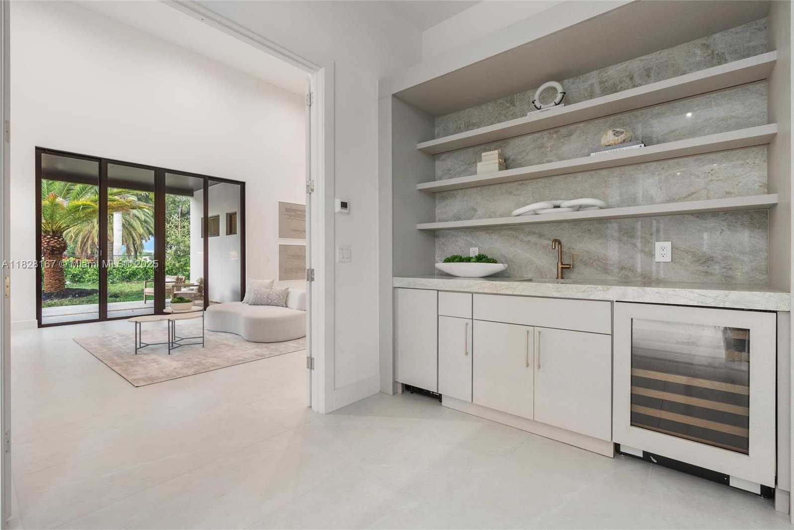 Small Image of 14930 SOUTH WEST 16TH CT, Davie Number 22