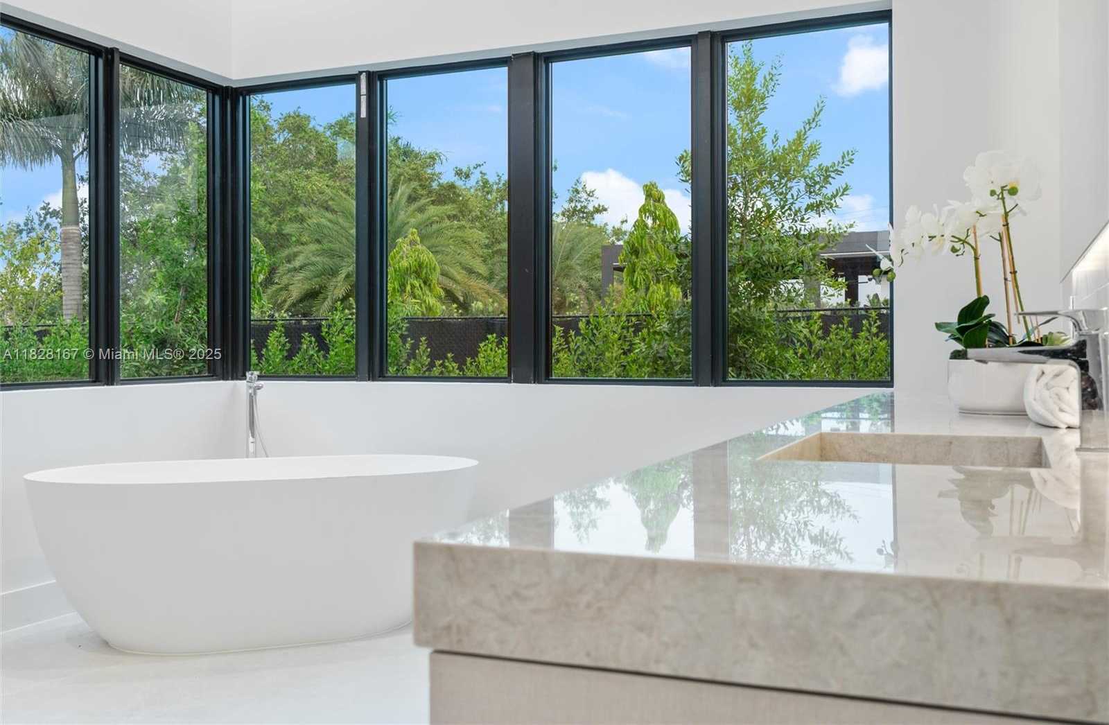 Small Image of 14930 SOUTH WEST 16TH CT, Davie Number 30