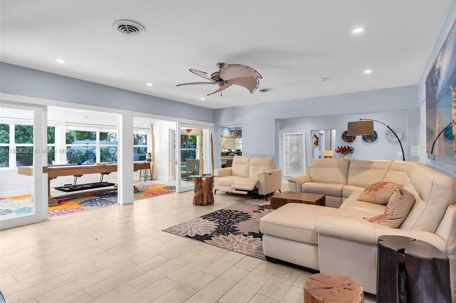 Small Image of 3210 DOVER RD, Pompano Beach Number 10