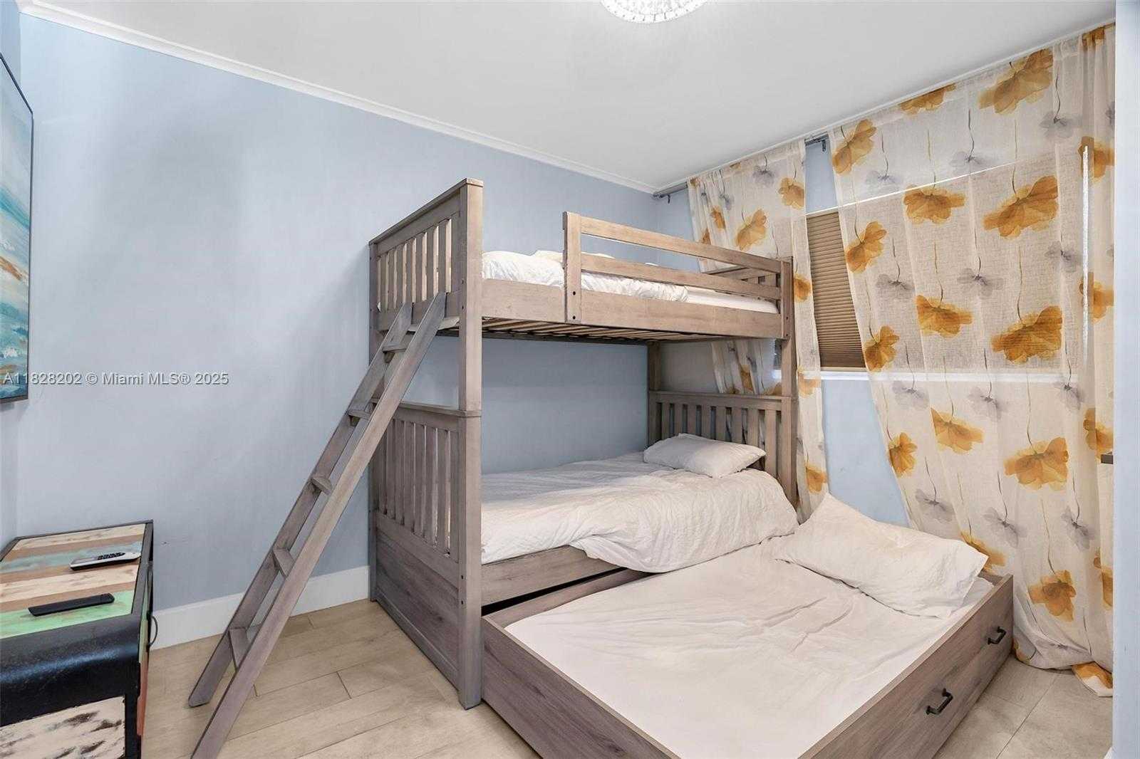 Small Image of 3210 DOVER RD, Pompano Beach Number 19