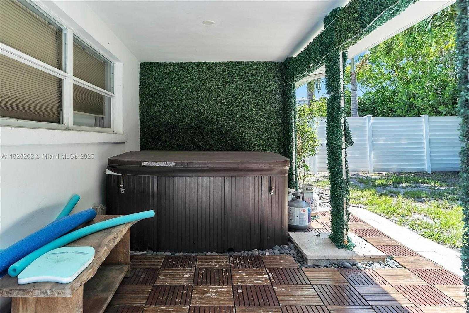 Small Image of 3210 DOVER RD, Pompano Beach Number 22