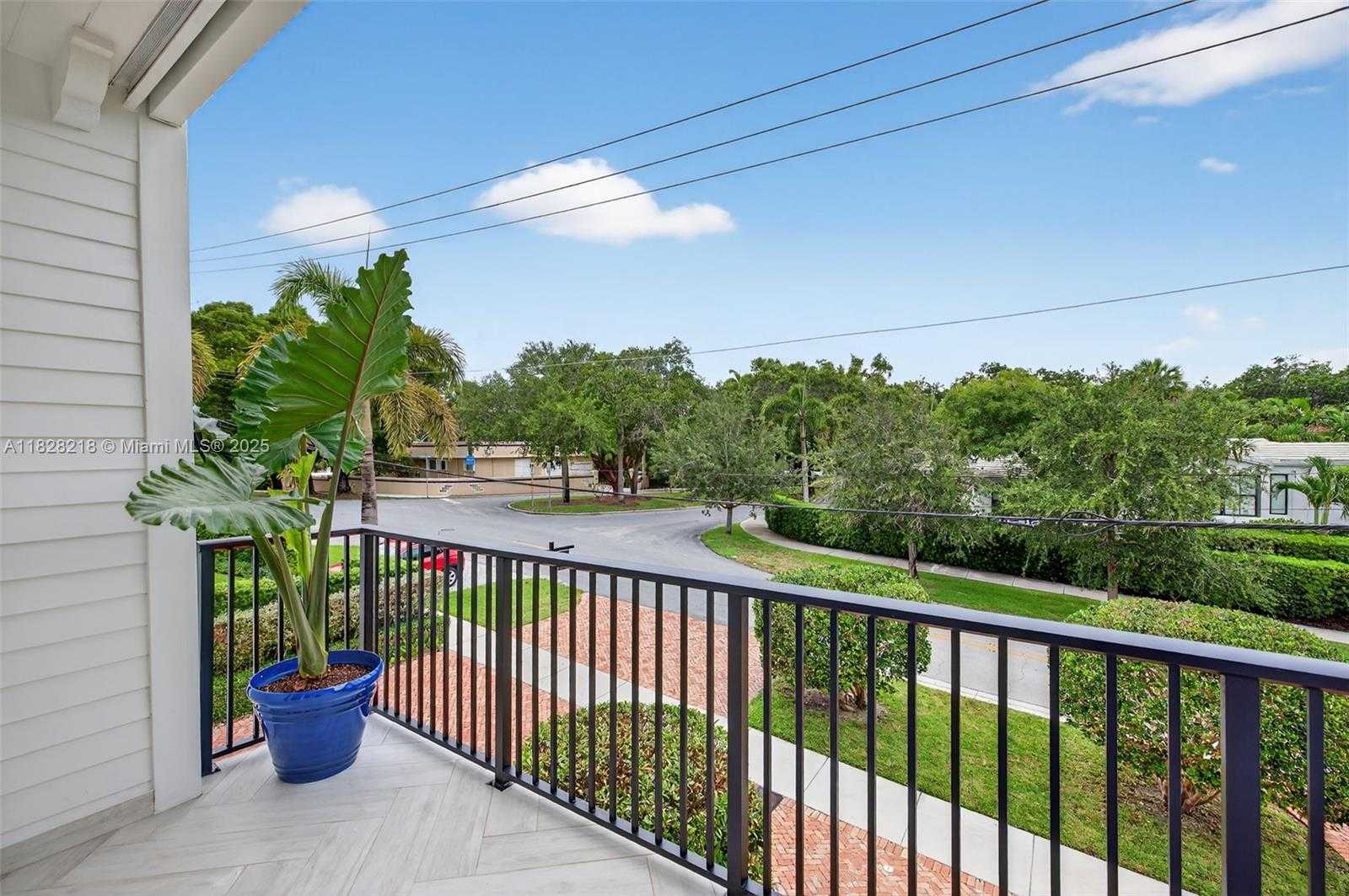 Small Image of 1404 SOUTH EAST 9TH ST, Fort Lauderdale Number 31