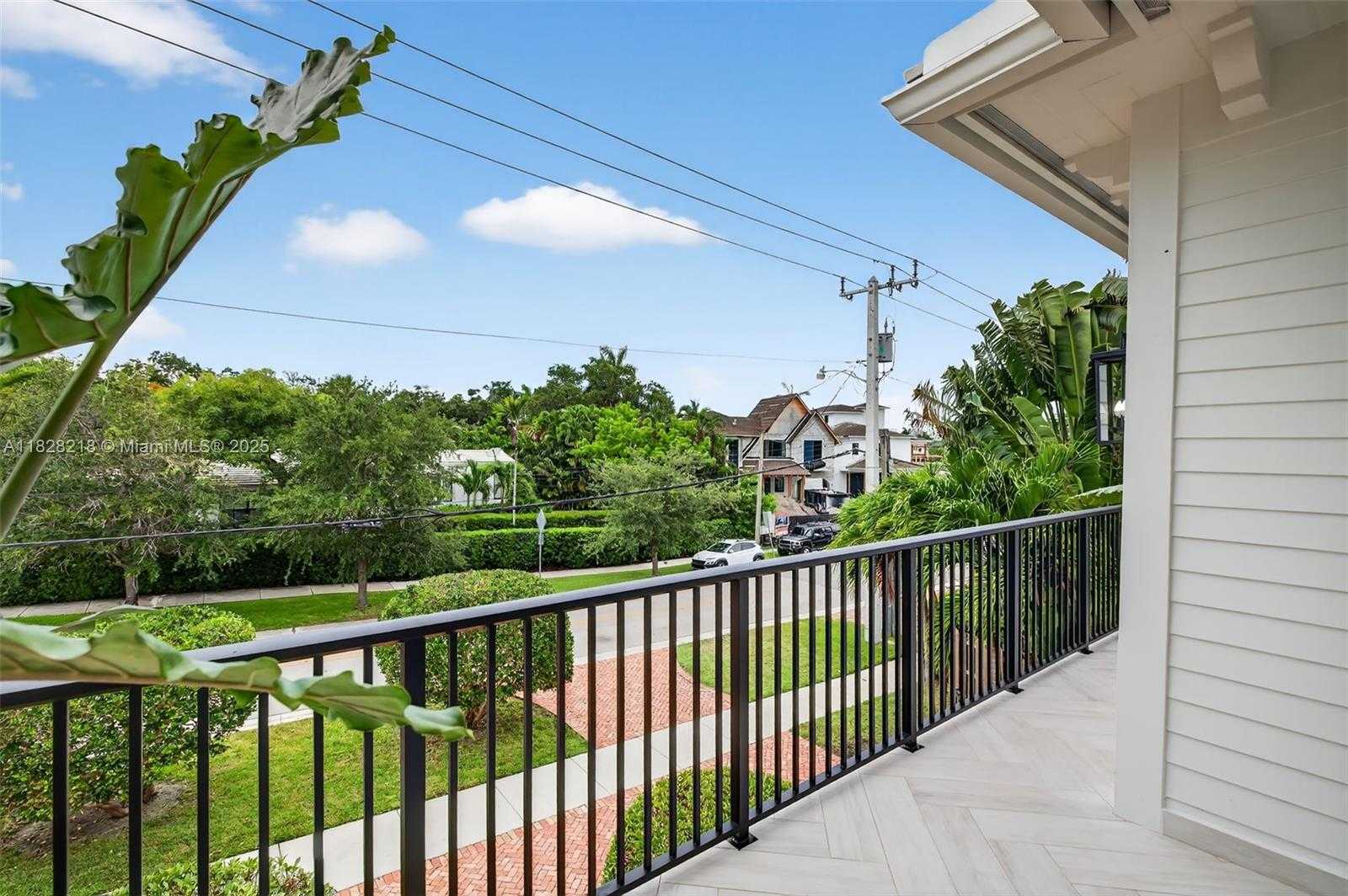 Small Image of 1404 SOUTH EAST 9TH ST, Fort Lauderdale Number 32