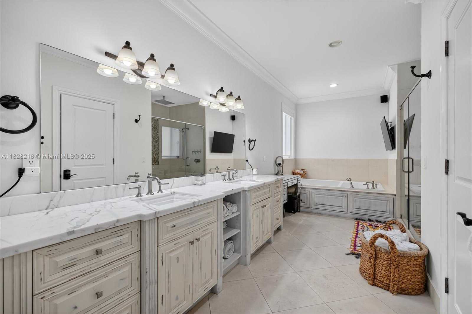 Small Image of 1404 SOUTH EAST 9TH ST, Fort Lauderdale Number 45