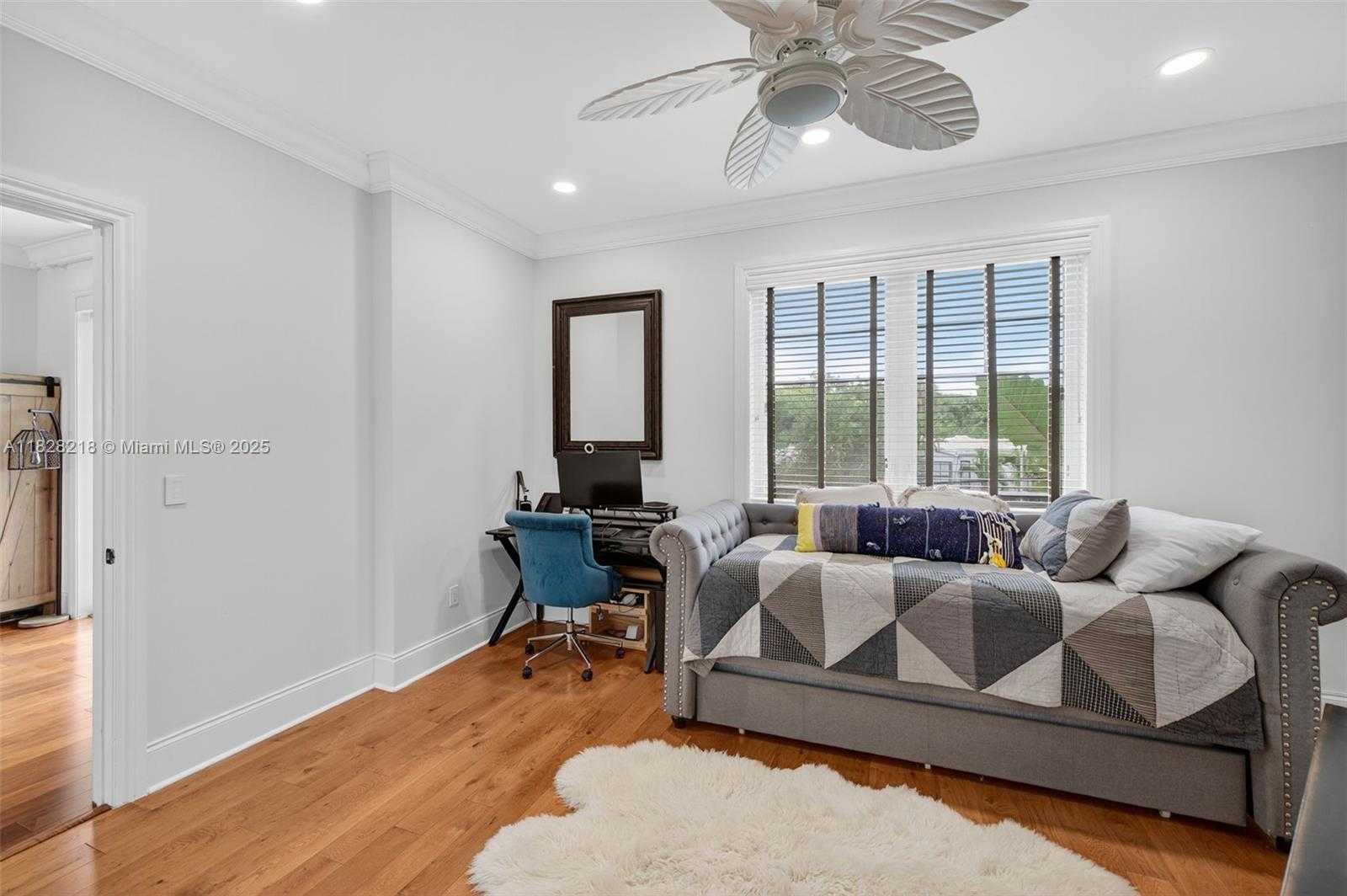 Small Image of 1404 SOUTH EAST 9TH ST, Fort Lauderdale Number 62