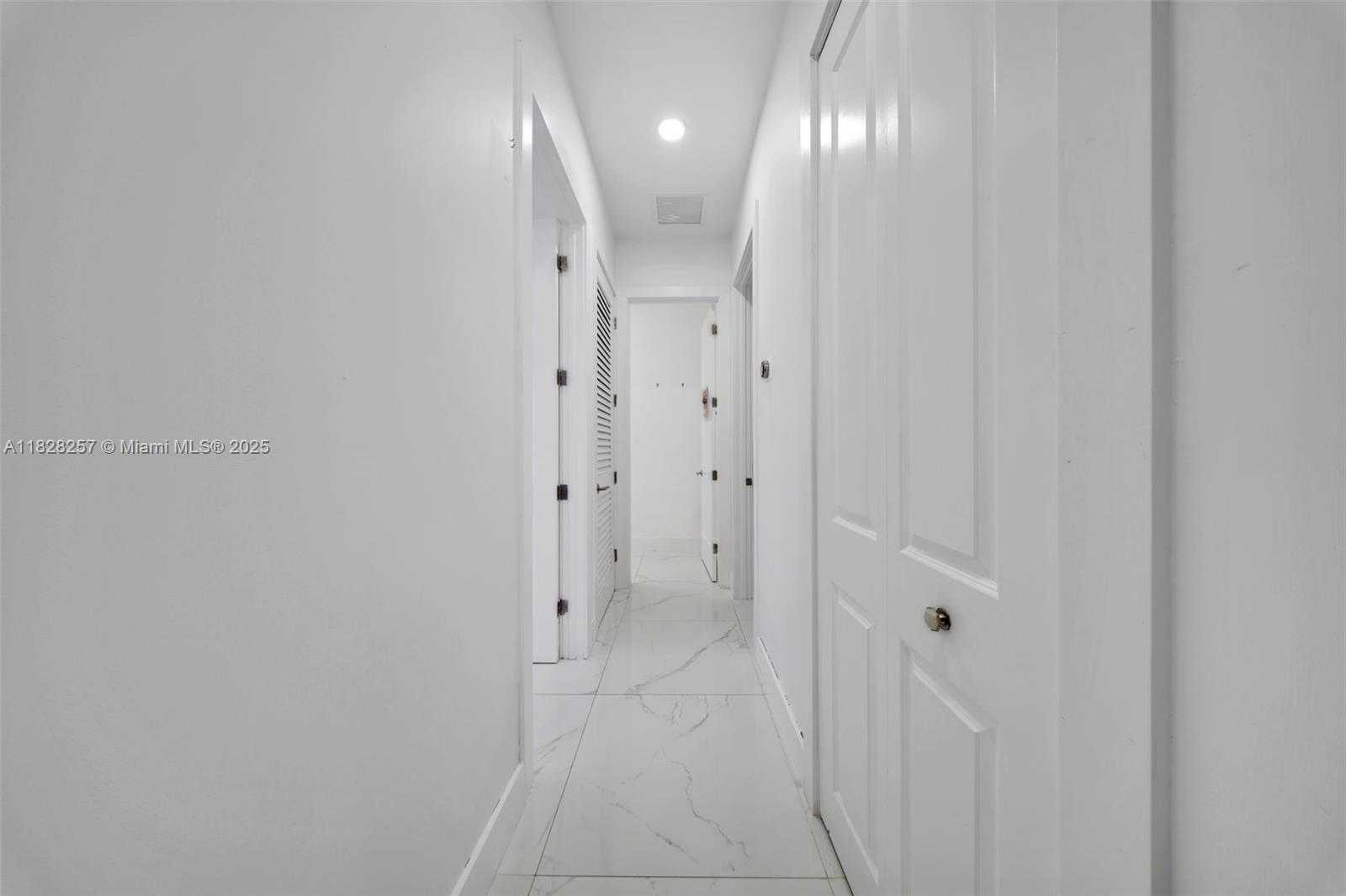 Small Image of 1550 SOUTH WEST 89TH CT, Miami Number 26