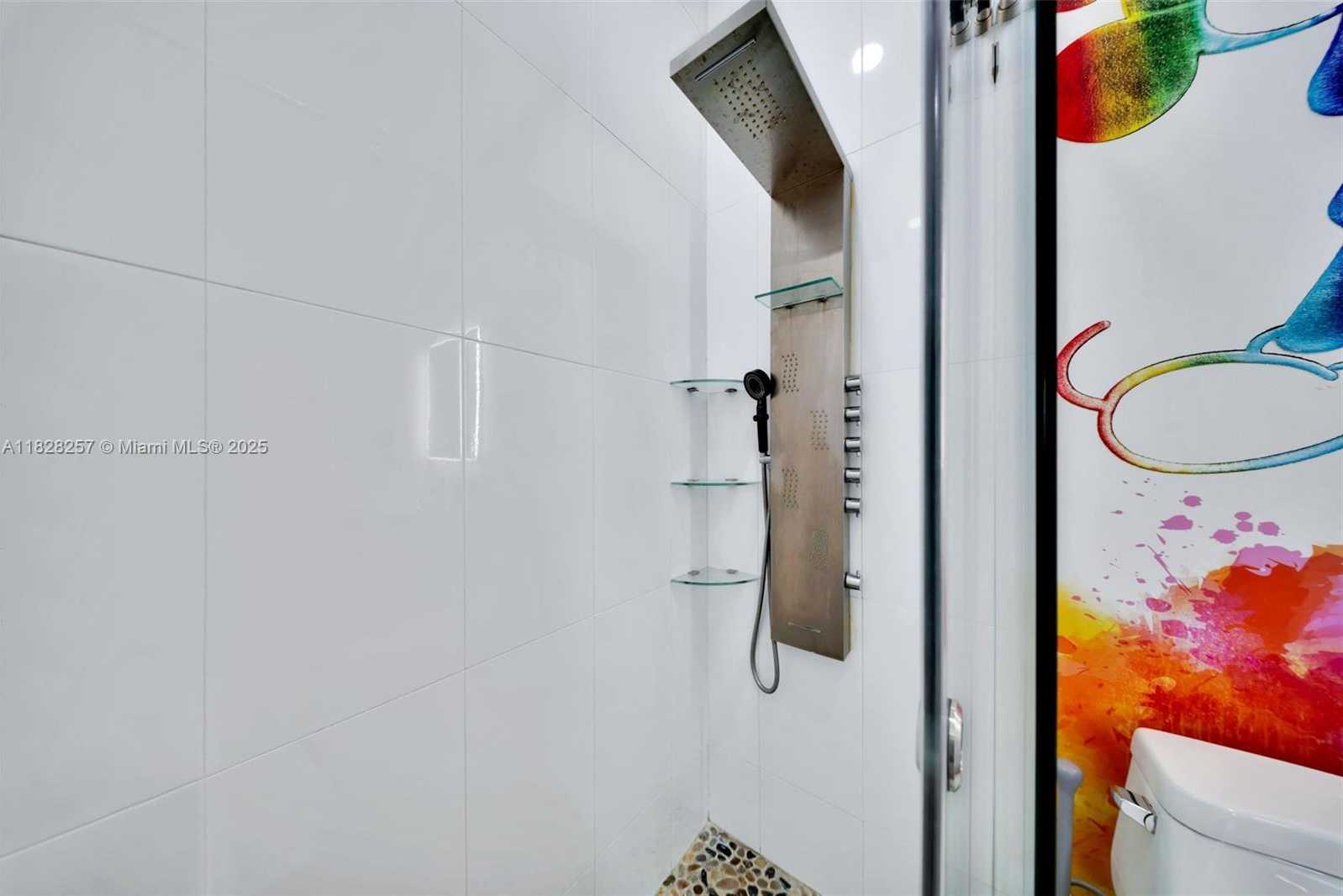 Small Image of 1550 SOUTH WEST 89TH CT, Miami Number 29