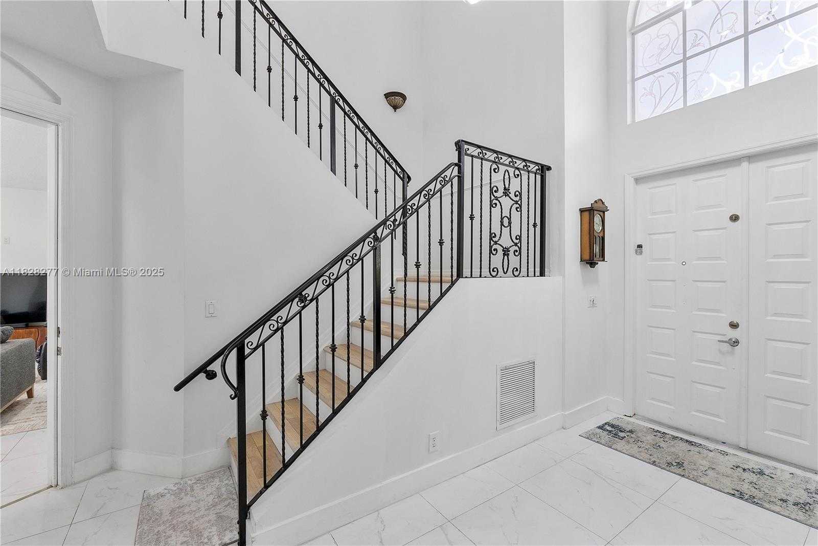 Small Image of 10922 NORTH WEST 49TH DR, Coral Springs Number 11