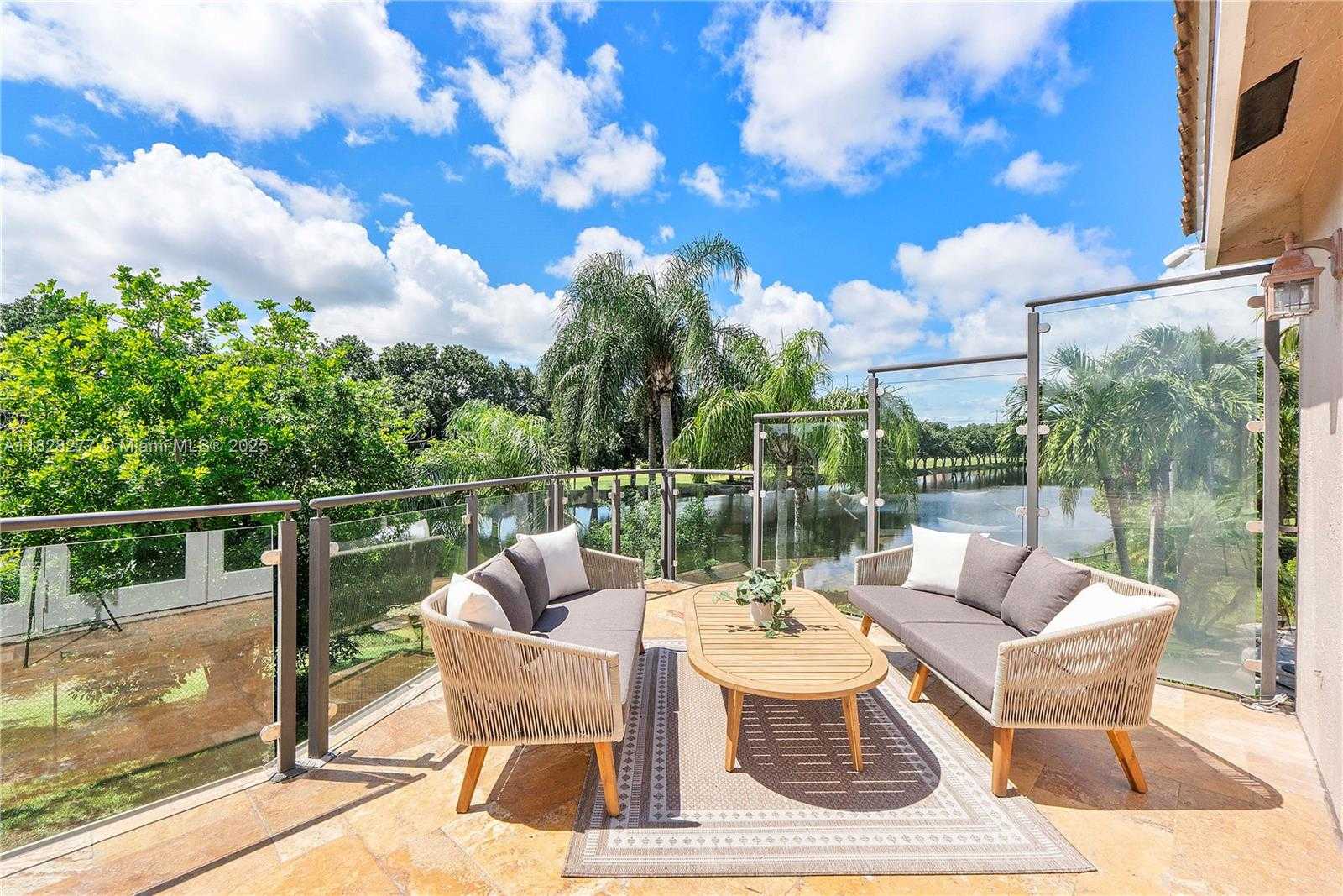 Small Image of 10922 NORTH WEST 49TH DR, Coral Springs Number 3
