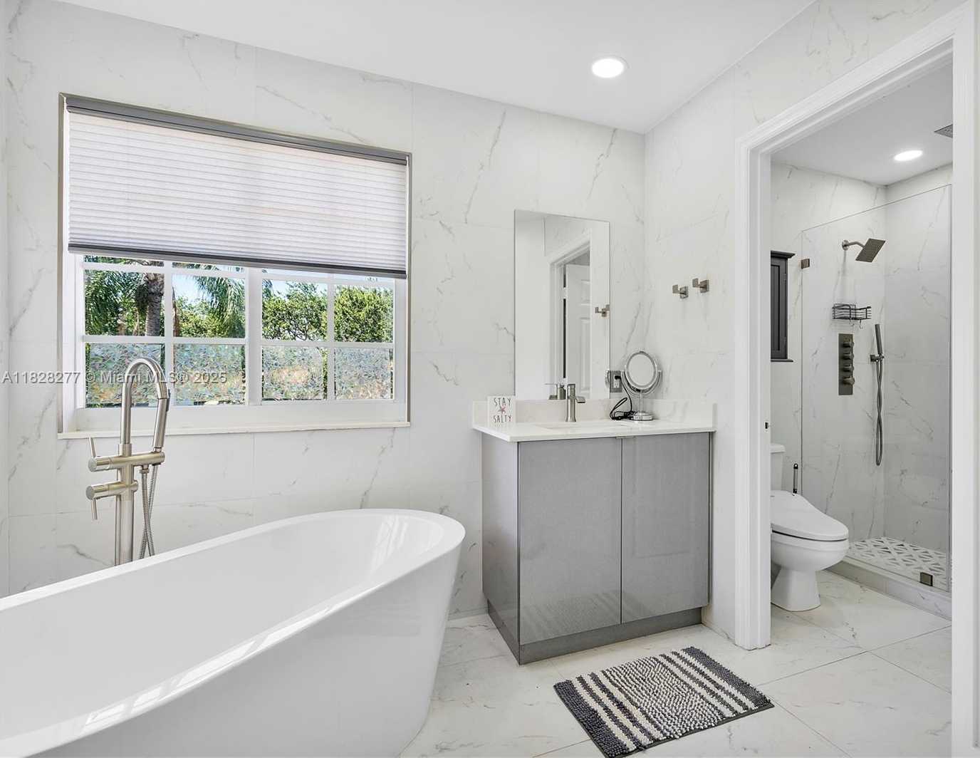 Small Image of 10922 NORTH WEST 49TH DR, Coral Springs Number 46