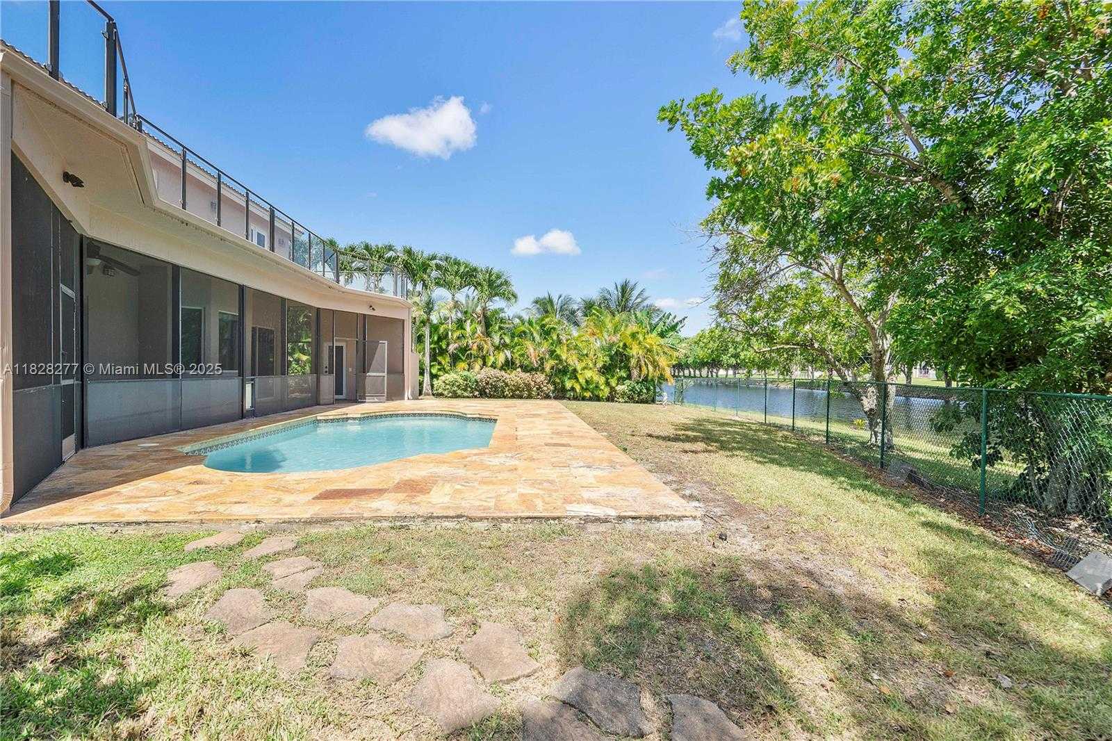Small Image of 10922 NORTH WEST 49TH DR, Coral Springs Number 57
