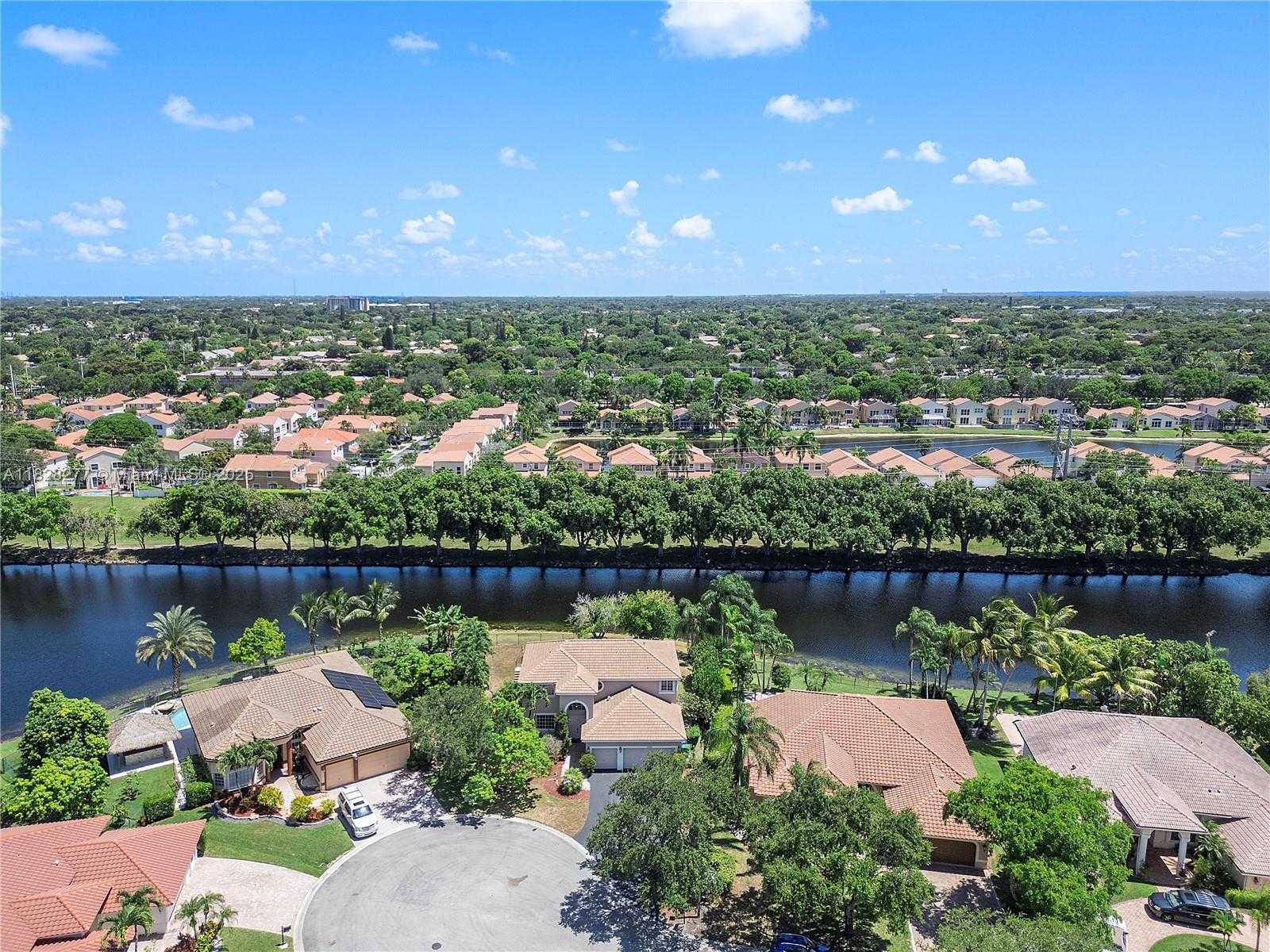 Small Image of 10922 NORTH WEST 49TH DR, Coral Springs Number 65