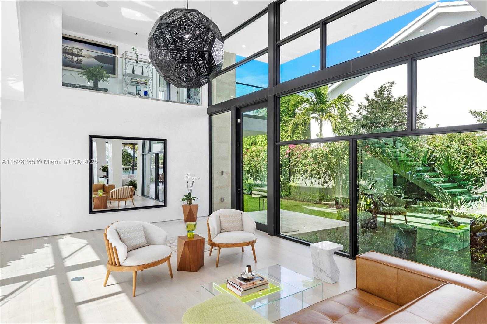 Small Image of 1410 SOUTH BISCAYNE POINT RD, Miami Beach Number 5