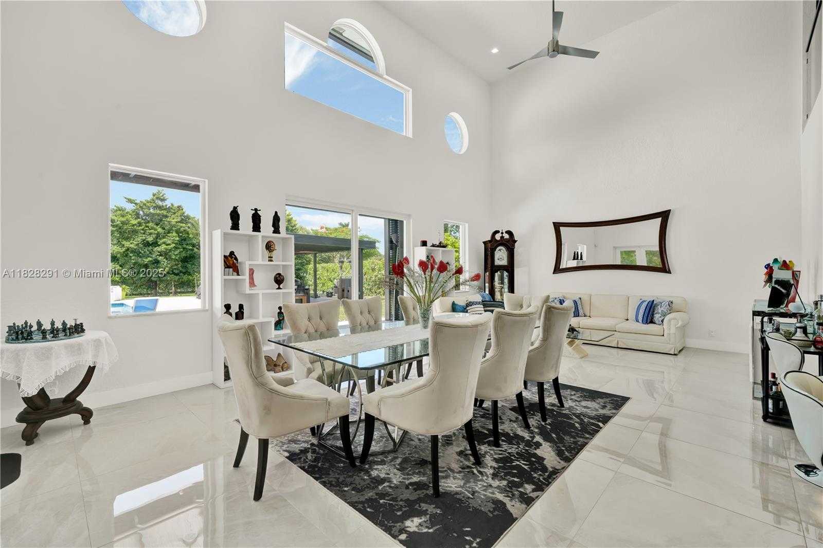 Small Image of 12301 NORTH WEST 18TH ST, Plantation Number 16