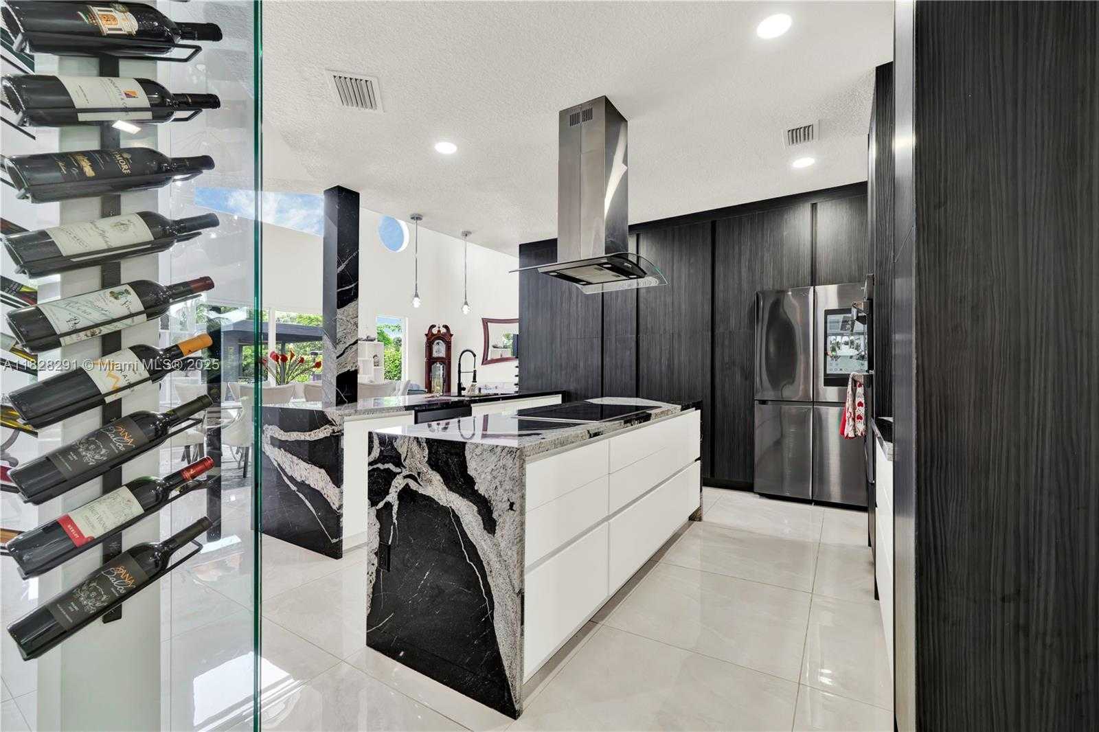 Small Image of 12301 NORTH WEST 18TH ST, Plantation Number 20
