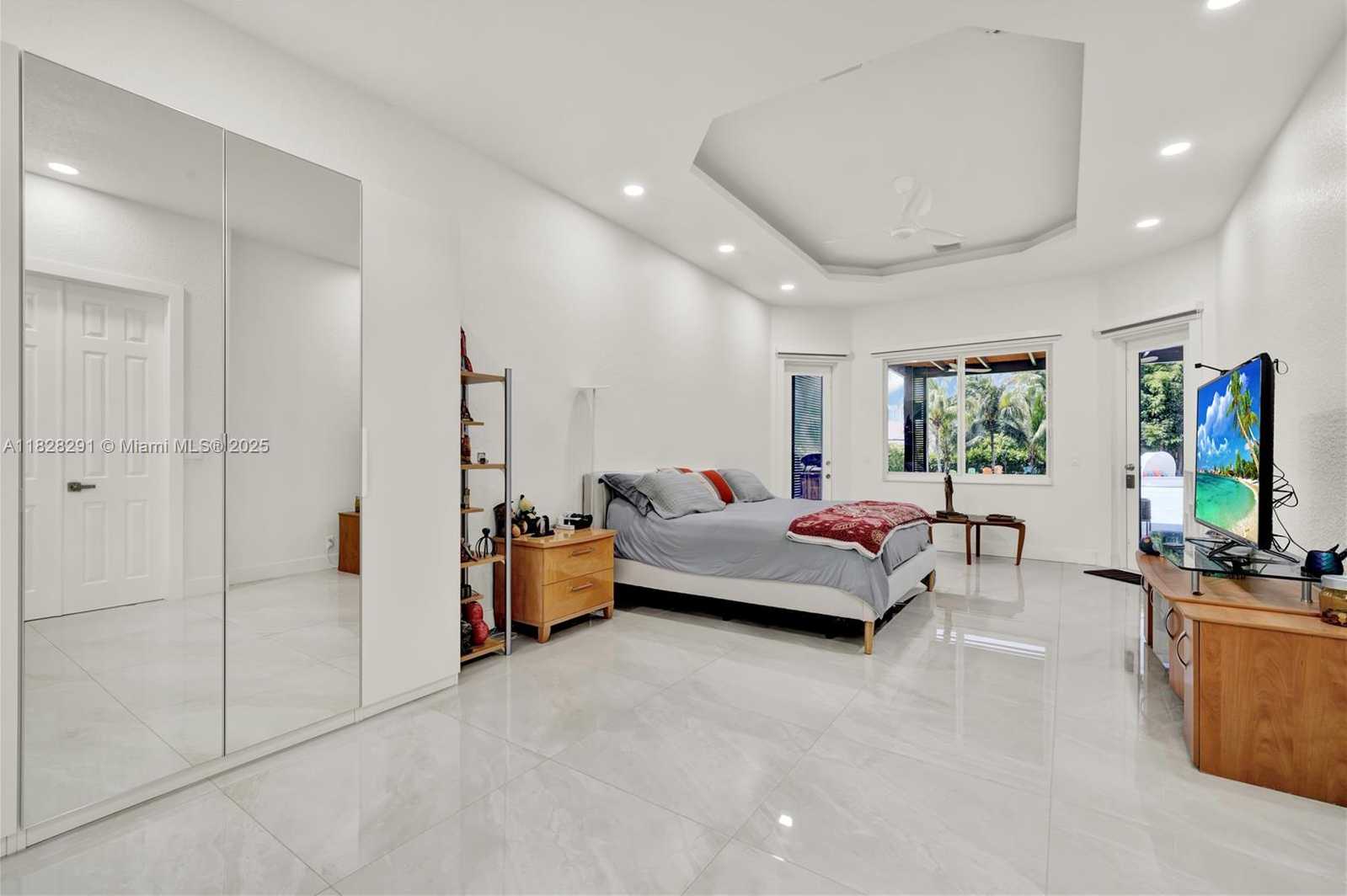 Small Image of 12301 NORTH WEST 18TH ST, Plantation Number 26