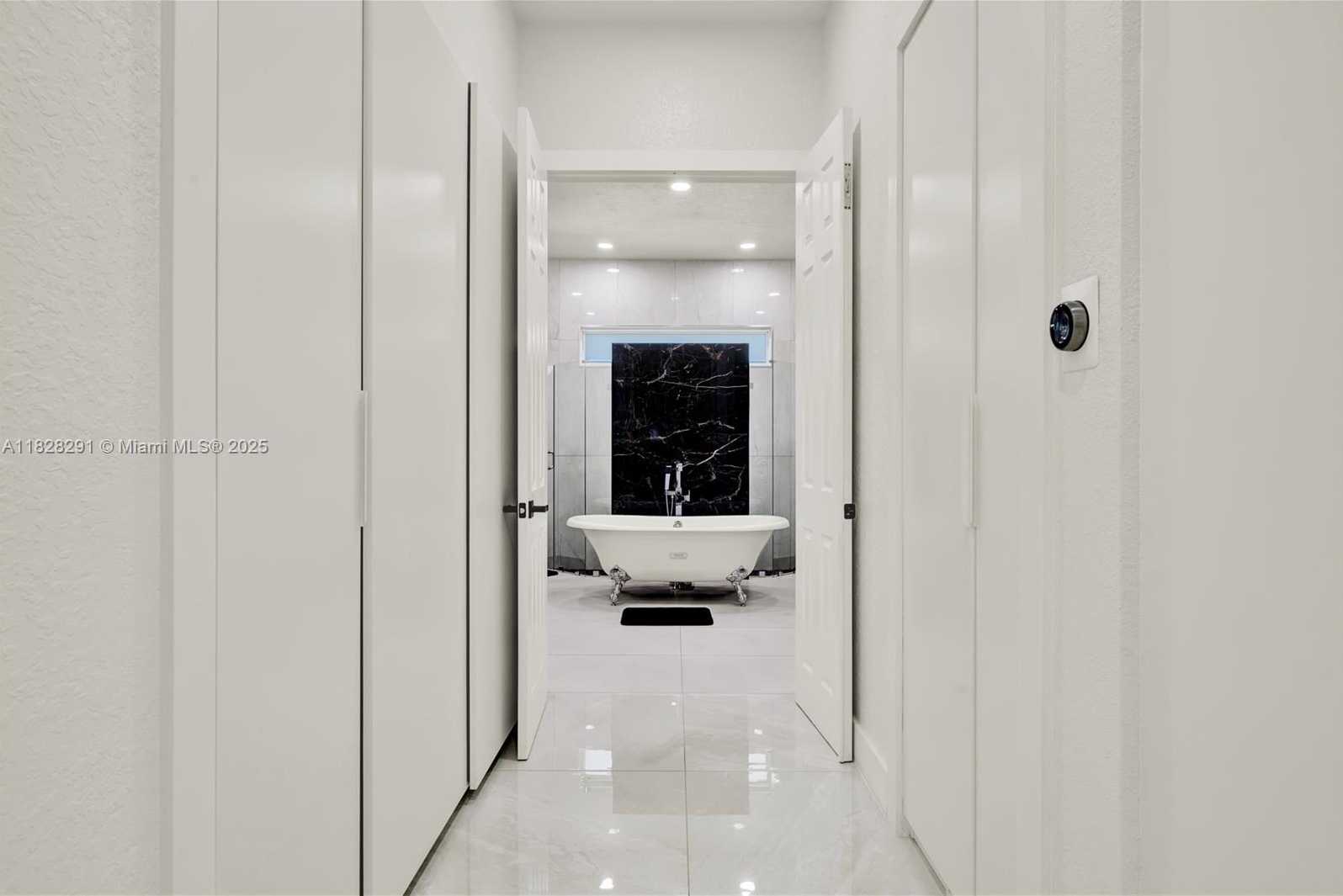 Small Image of 12301 NORTH WEST 18TH ST, Plantation Number 28