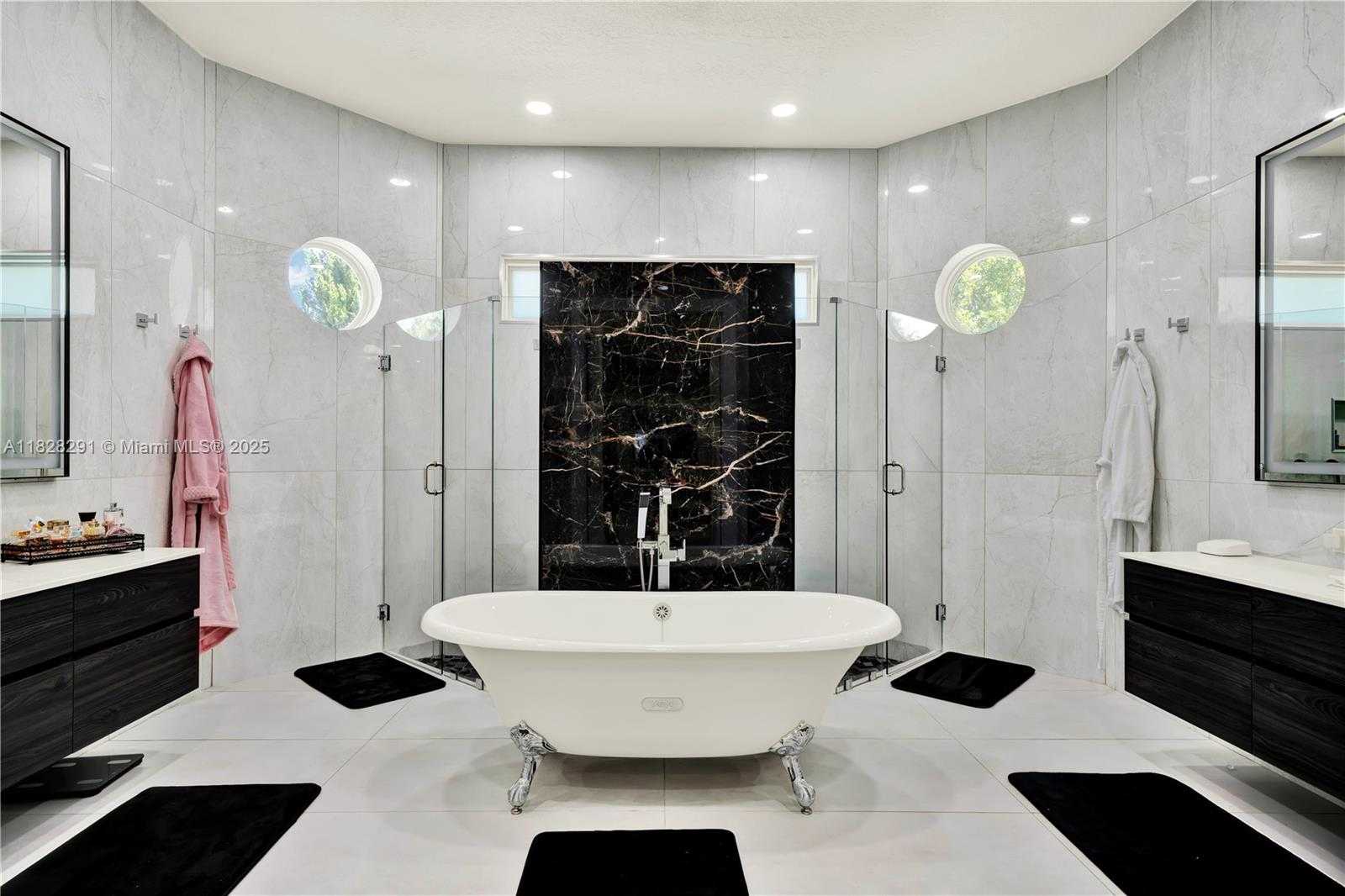 Small Image of 12301 NORTH WEST 18TH ST, Plantation Number 29