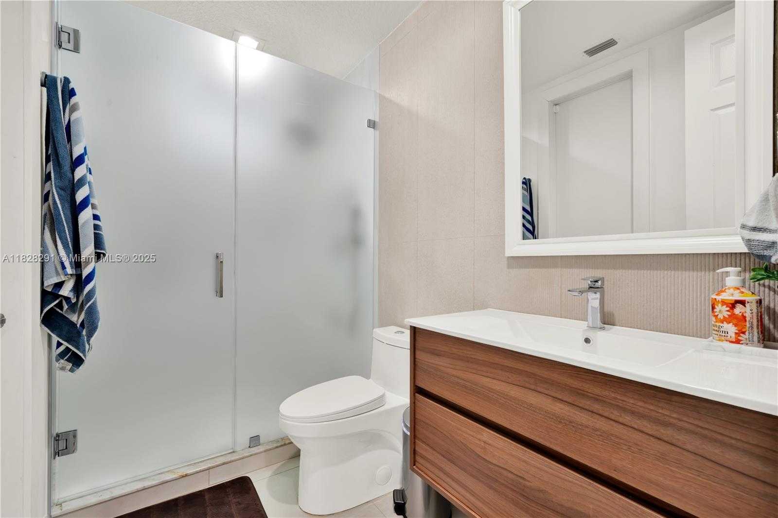 Small Image of 12301 NORTH WEST 18TH ST, Plantation Number 36