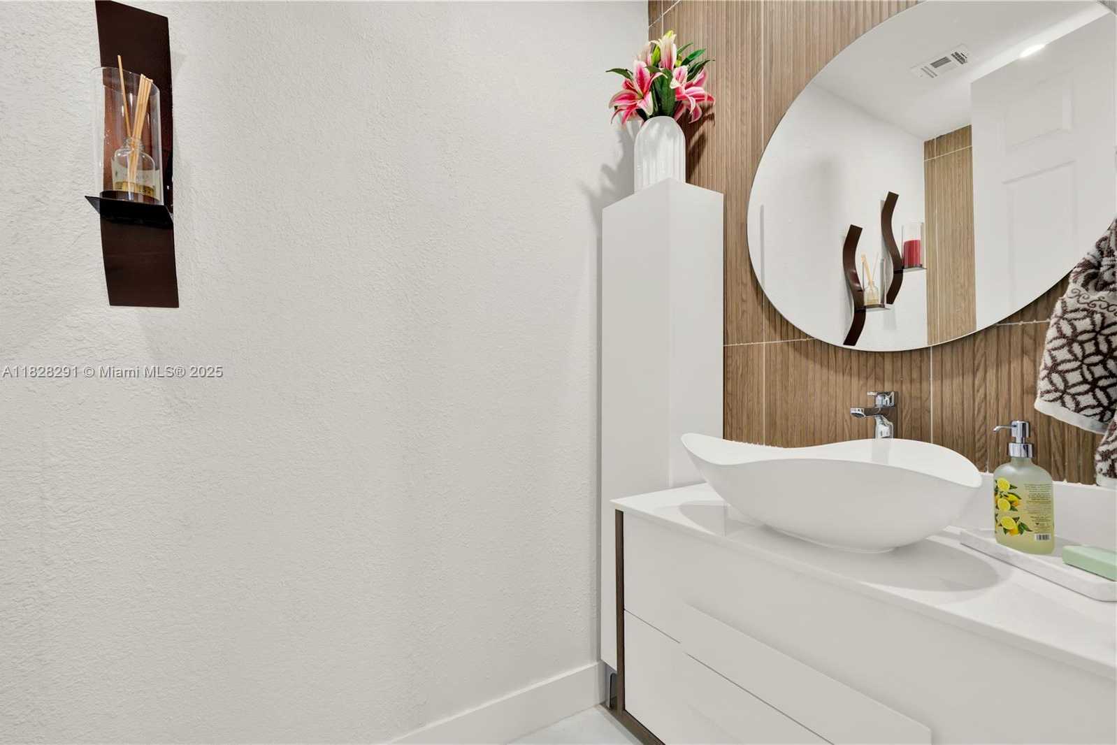 Small Image of 12301 NORTH WEST 18TH ST, Plantation Number 37