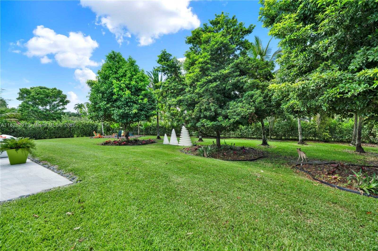 Small Image of 12301 NORTH WEST 18TH ST, Plantation Number 61