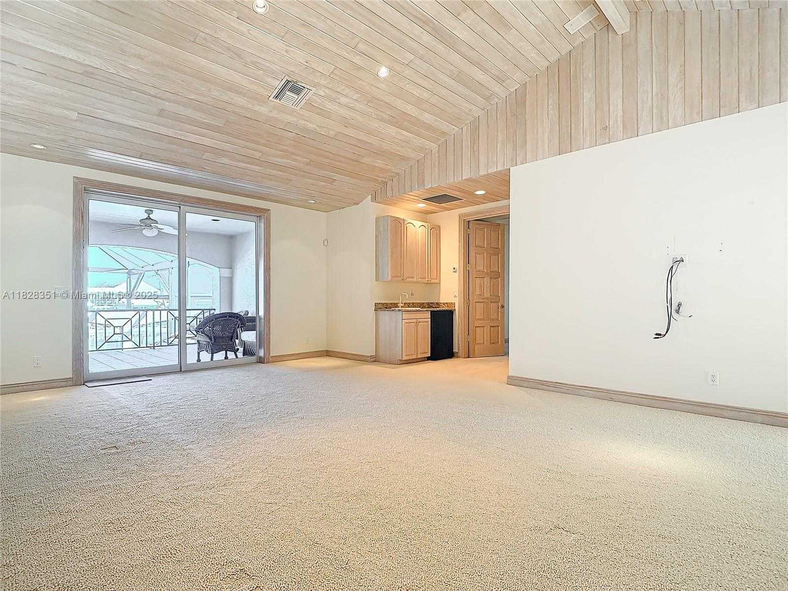 Small Image of 27201 IBIS COVE COURT, Bonita Springs Number 24