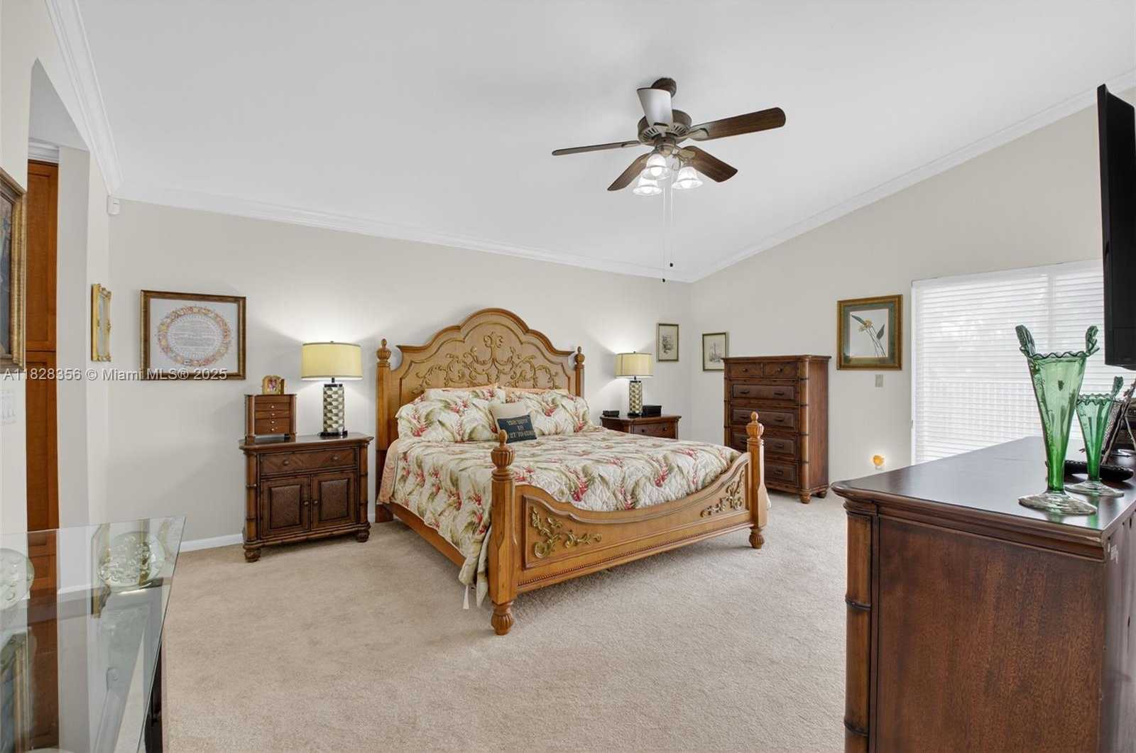 Small Image of 10344 SUNSET BEND DR, Boca Raton Number 17