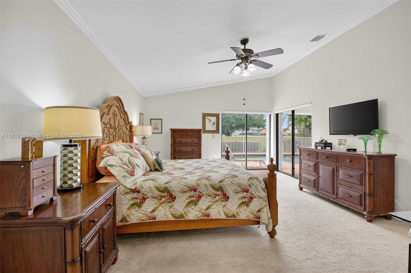 Small Image of 10344 SUNSET BEND DR, Boca Raton Number 18