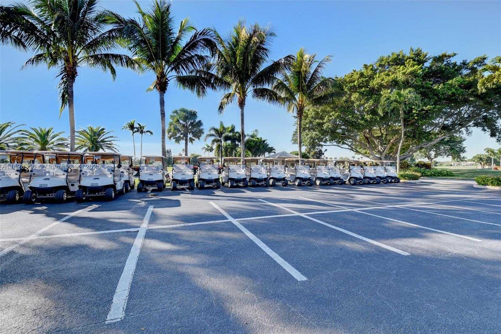 Small Image of 10344 SUNSET BEND DR, Boca Raton Number 90