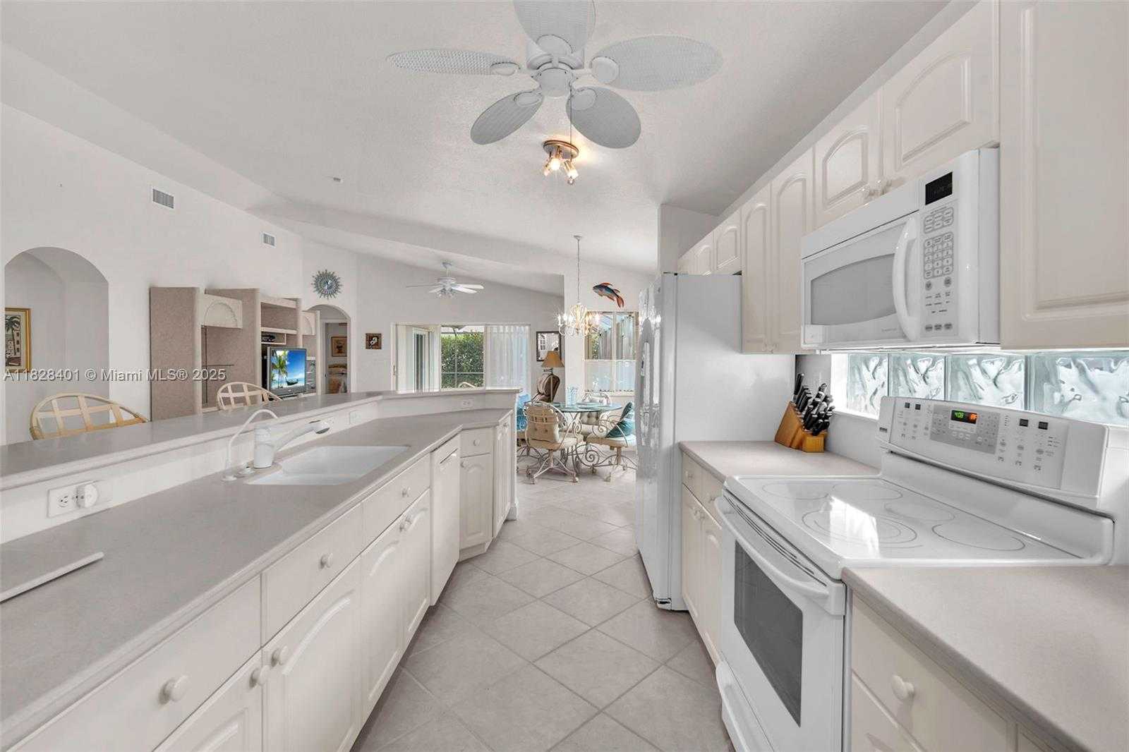 Small Image of 13519 NORTH WEST 7TH ST, Plantation Number 10