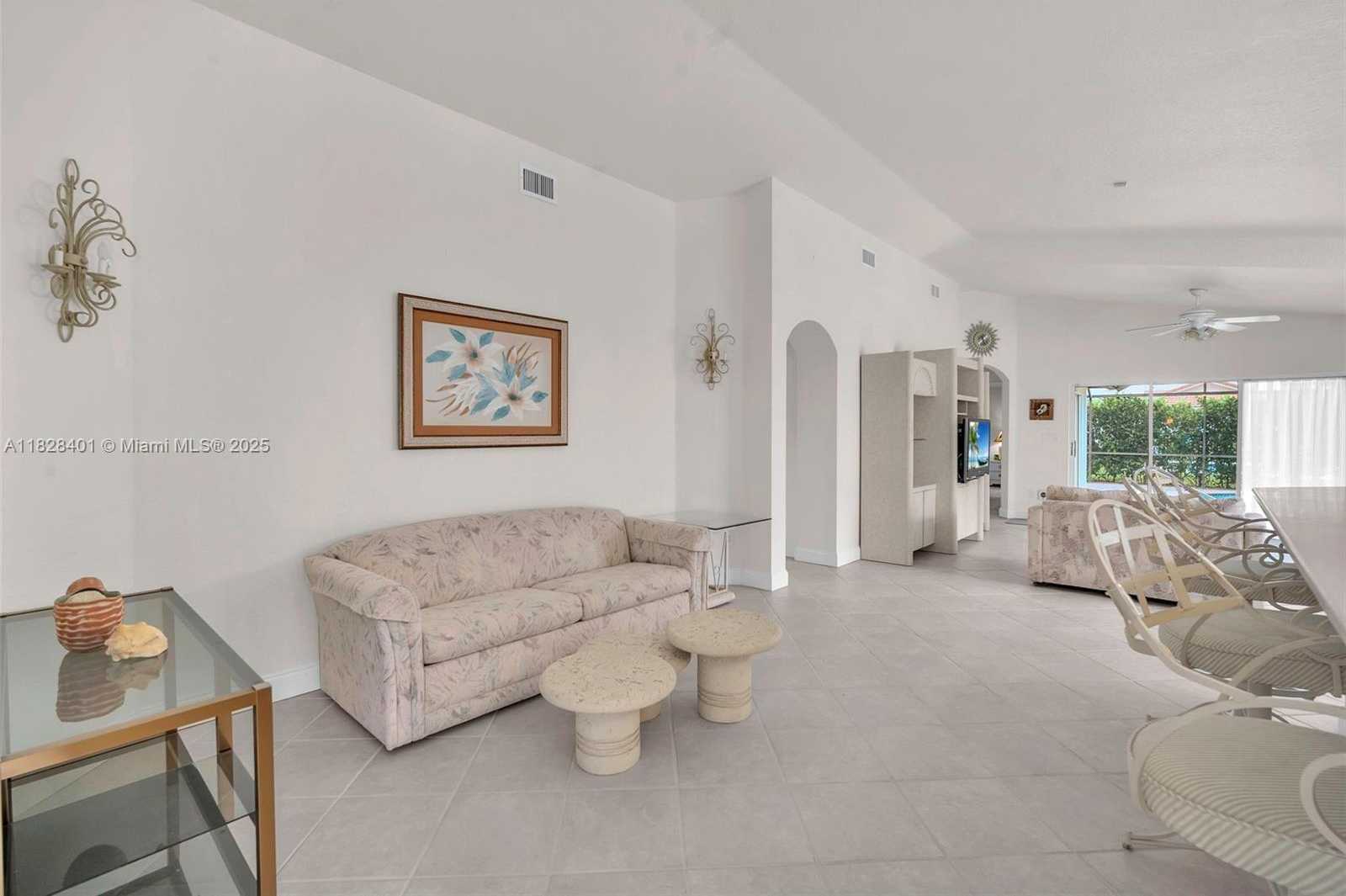 Small Image of 13519 NORTH WEST 7TH ST, Plantation Number 33