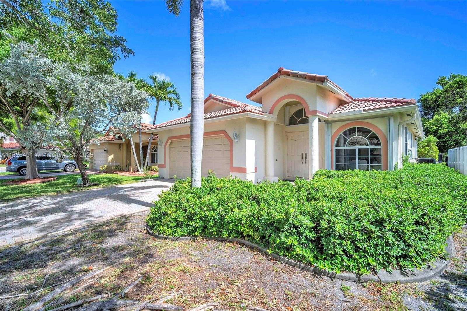 Small Image of 13519 NORTH WEST 7TH ST, Plantation Number 38