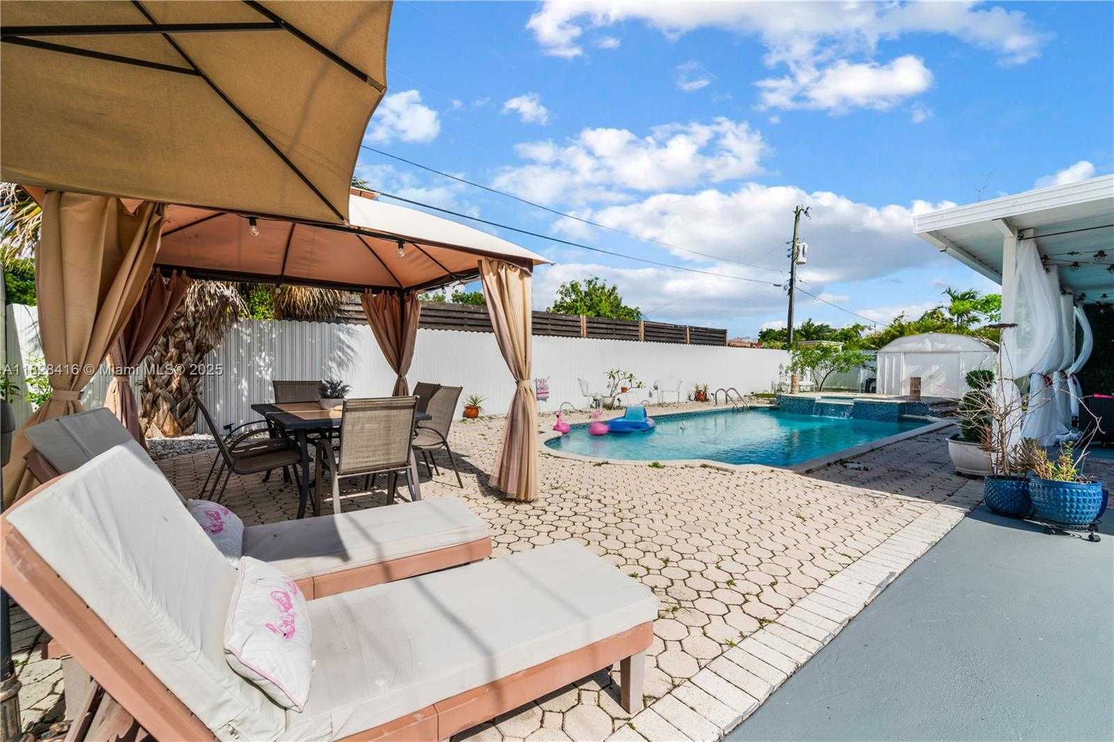 Small Image of 8065 WEST 14TH CT, Hialeah Number 35