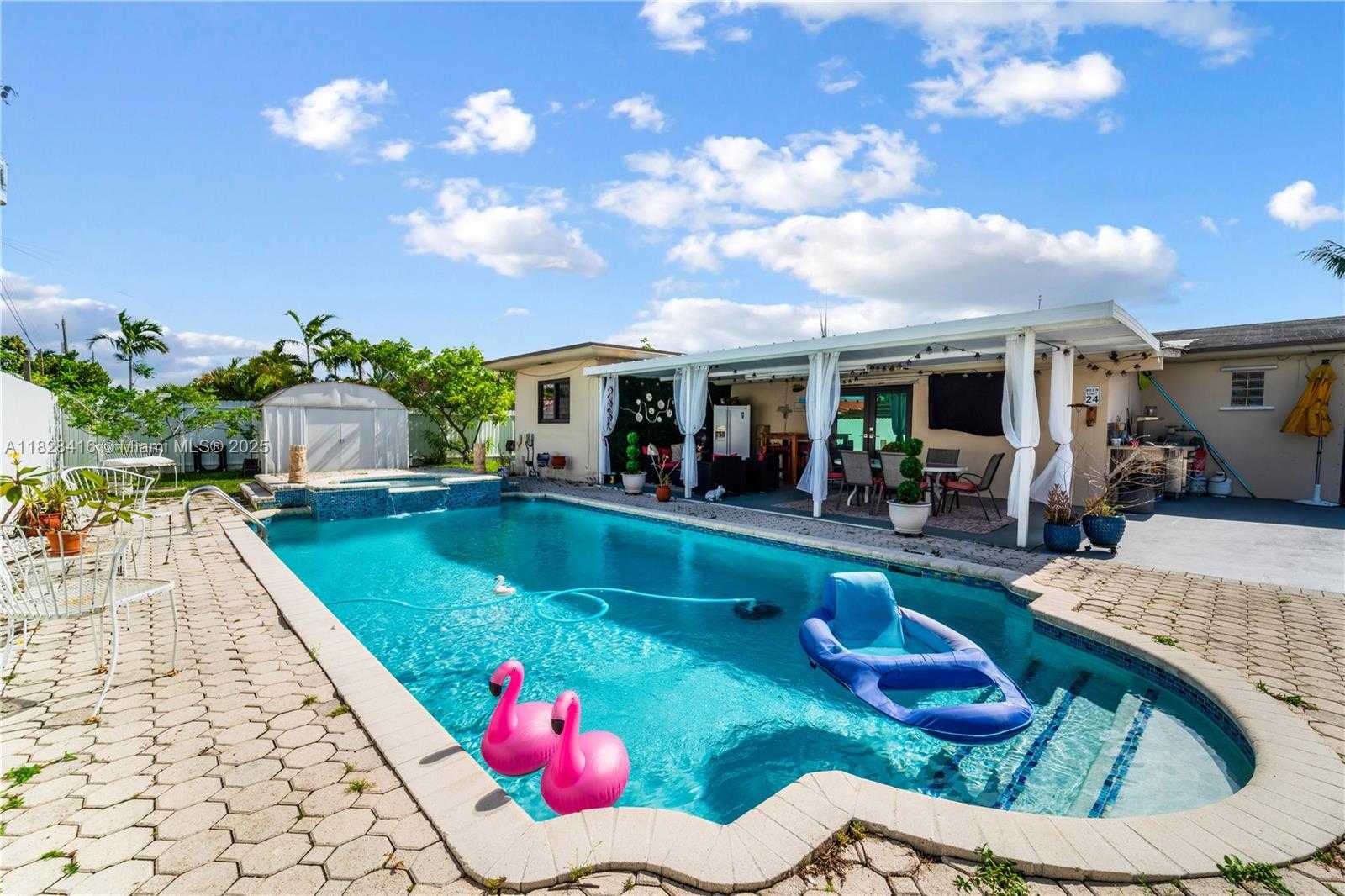 Small Image of 8065 WEST 14TH CT, Hialeah Number 40